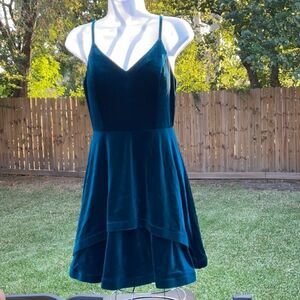 Take 50% OFF- Xtraordinary Velvet Junior Mini Dress, Size-7